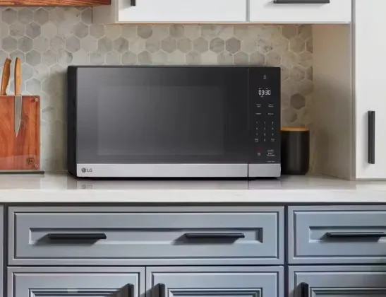 lg-countertop-microwave